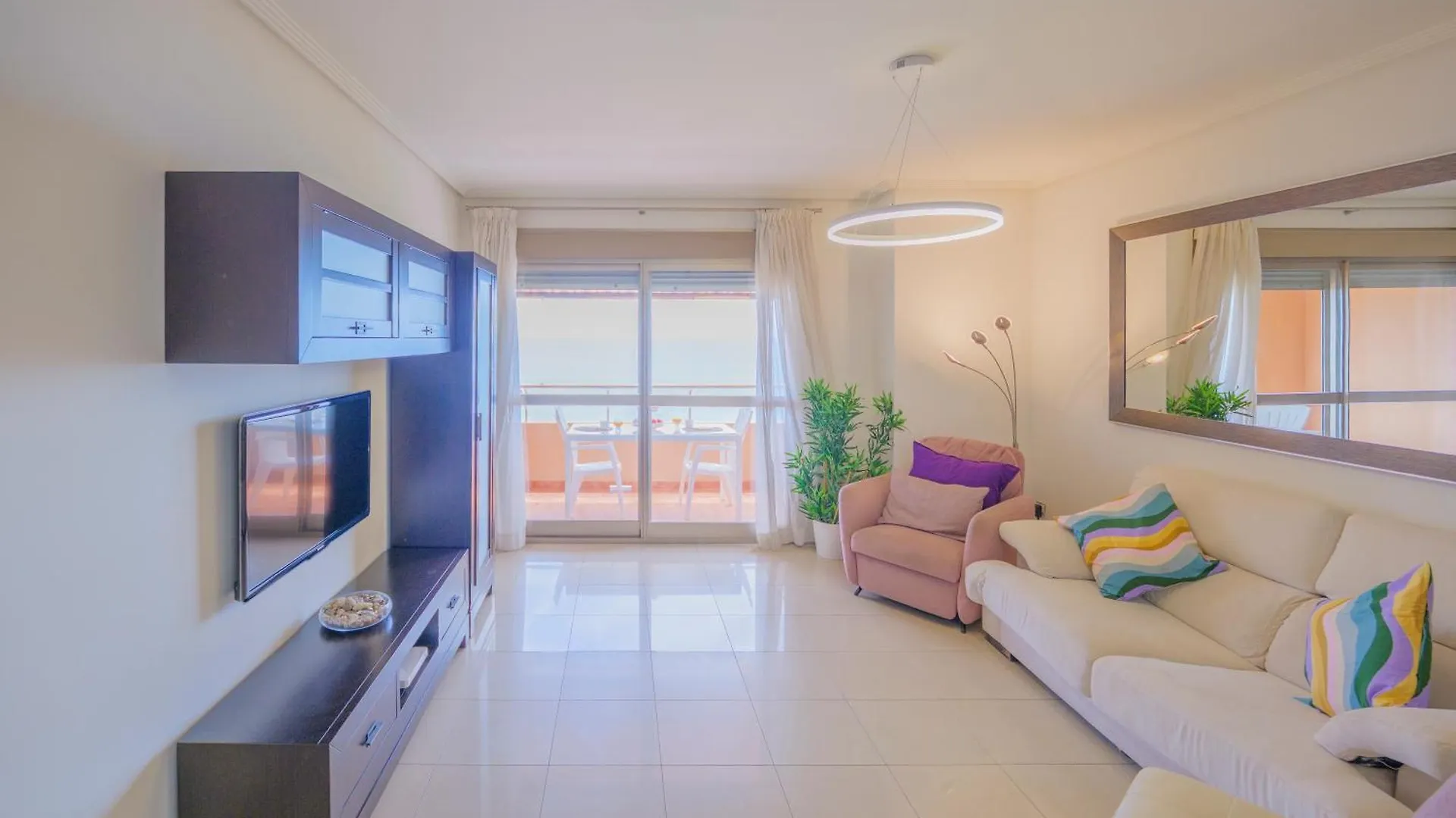 Amplio Apartamento Frente Al Mar Málaga 0*,