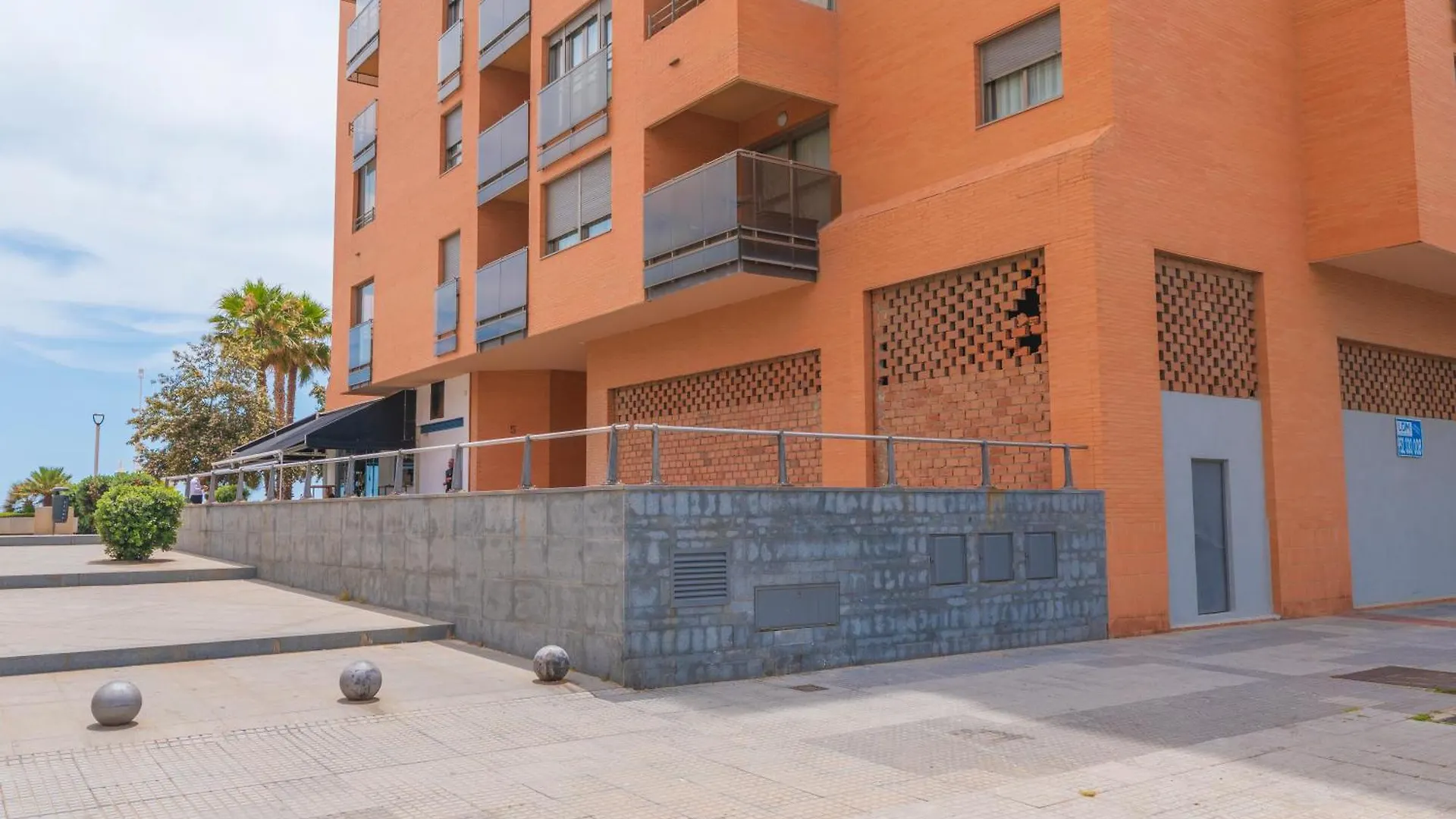 Lejlighed Amplio Apartamento Frente Al Mar Málaga