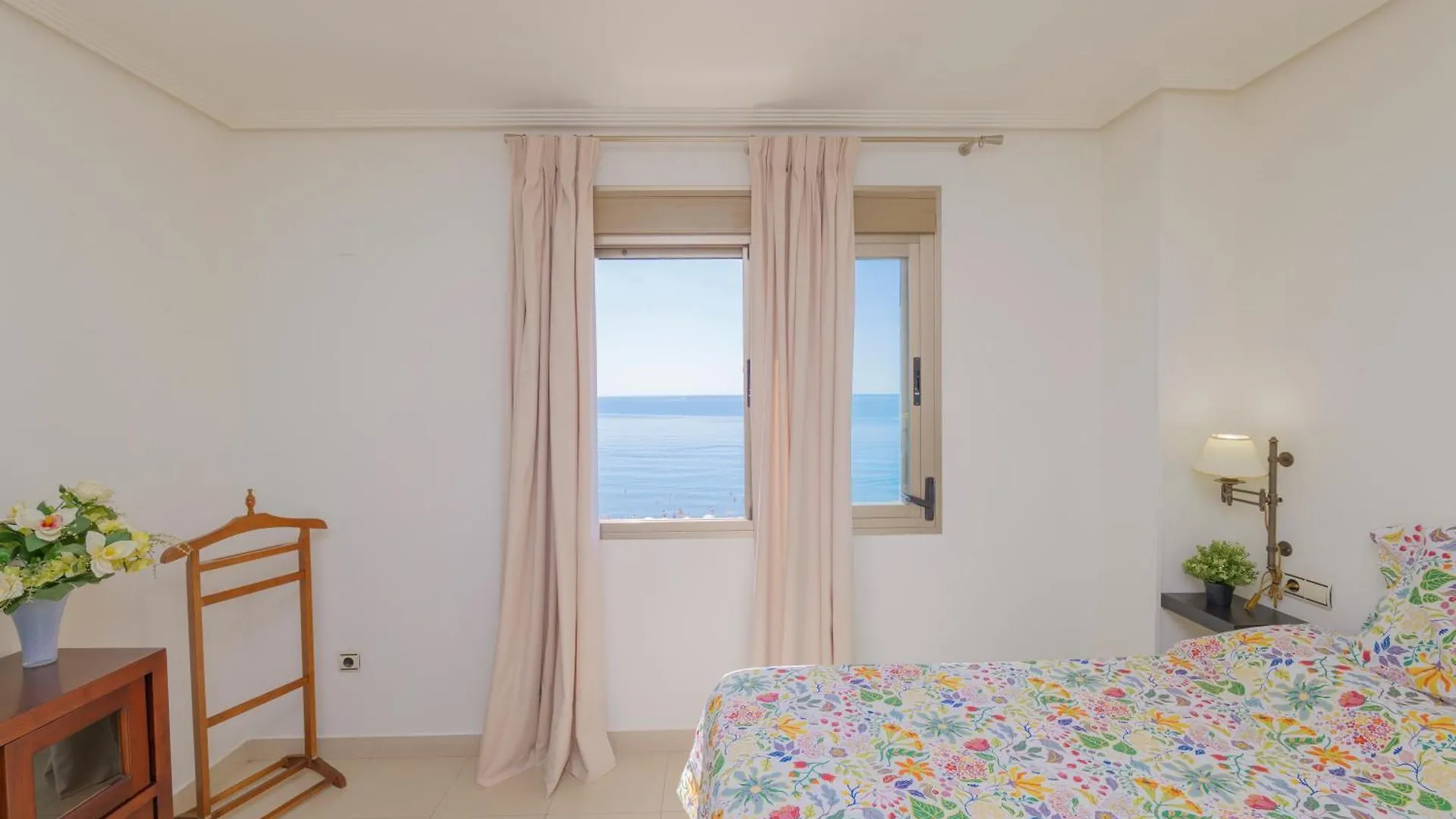 Lejlighed Amplio Apartamento Frente Al Mar Málaga Spanien